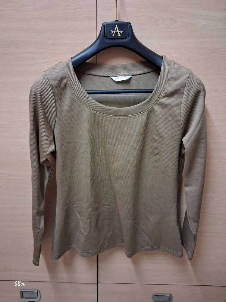Olive Green Long Sleeve Top