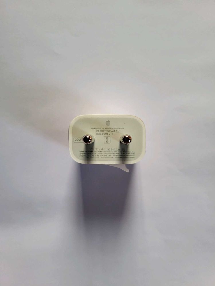 Apple 20W USB-C Power Adapter