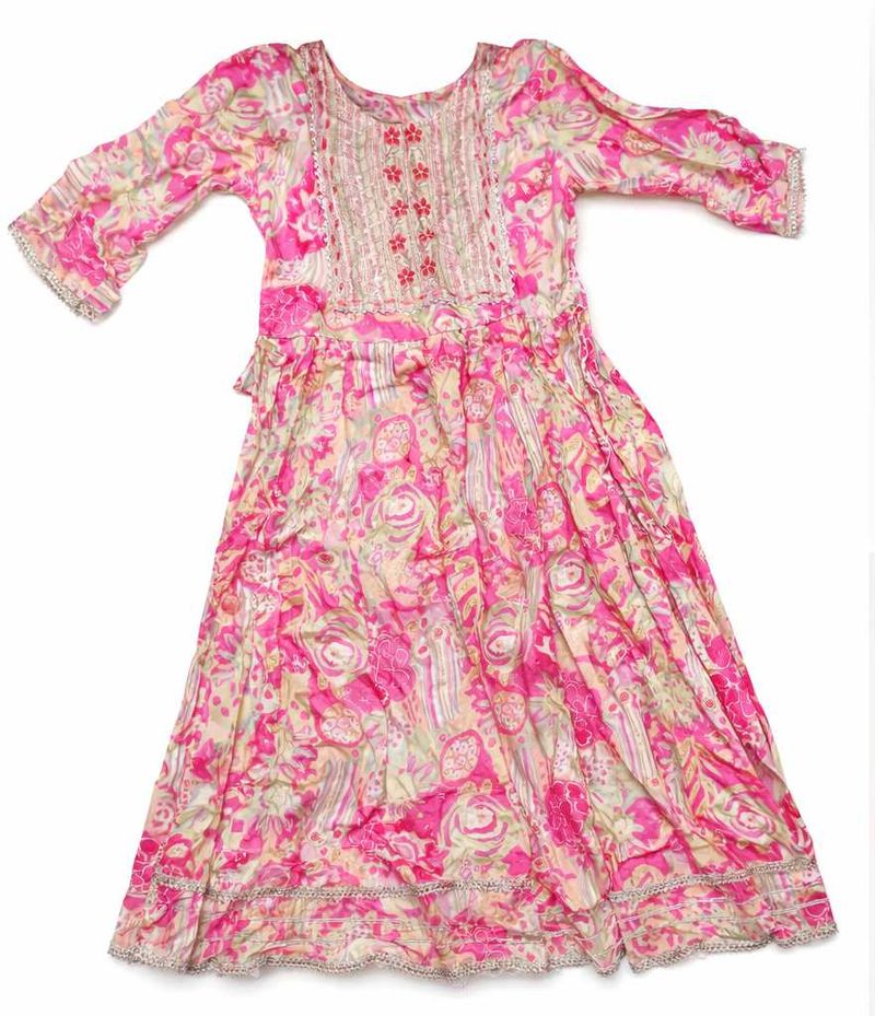Beautiful Pink Floral Ethnic Gown