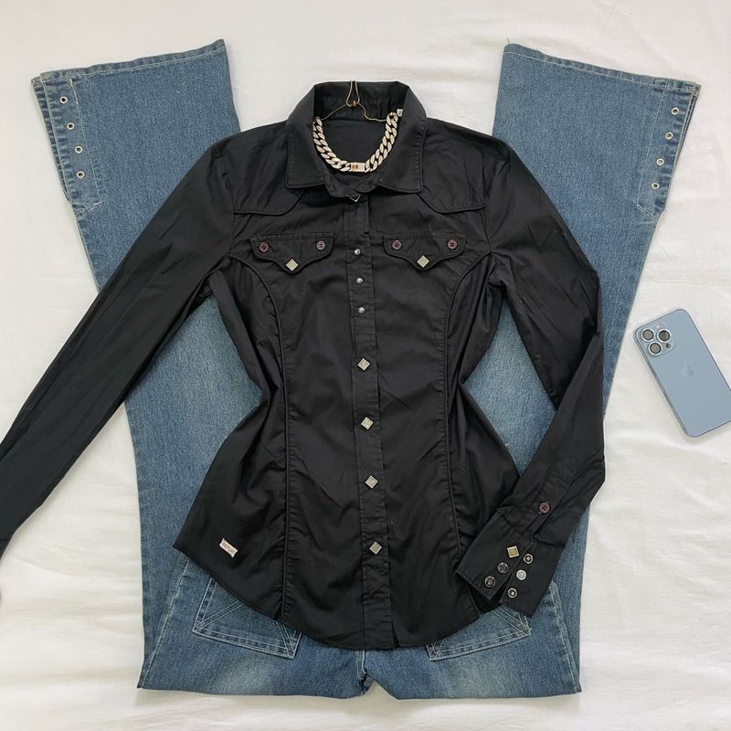 Price Drop 💧 💧 Black Fitted Y2K Shirt
