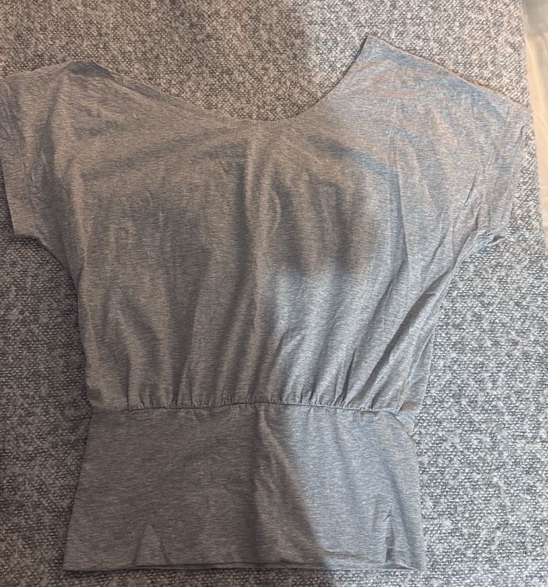Comfy Grey Off Shoulder Sleeve Top