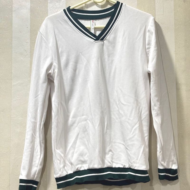 White V-Neck Long Sleeve Top