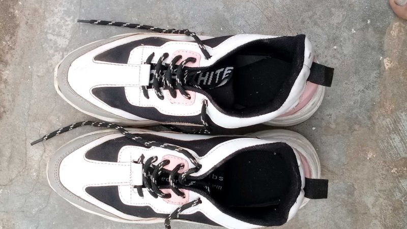Stylish Fashion Sneakers