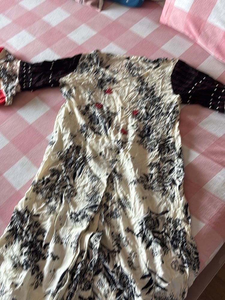 Elegant Cream &amp; Black Printed Kurta