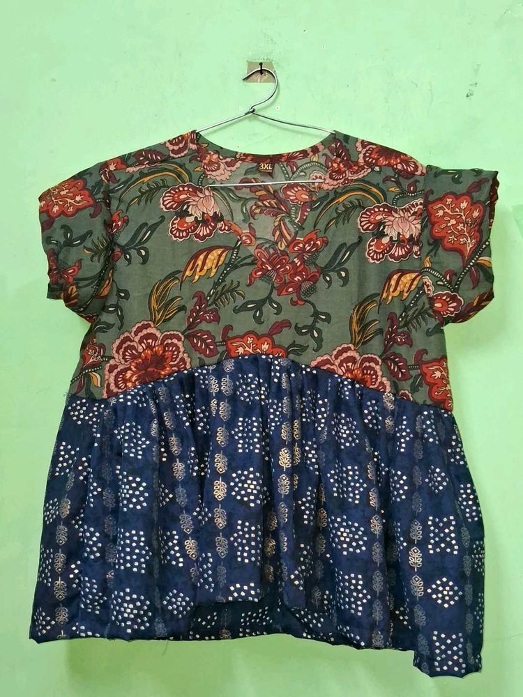 Vibrant Floral Print Tunic Top 3XL