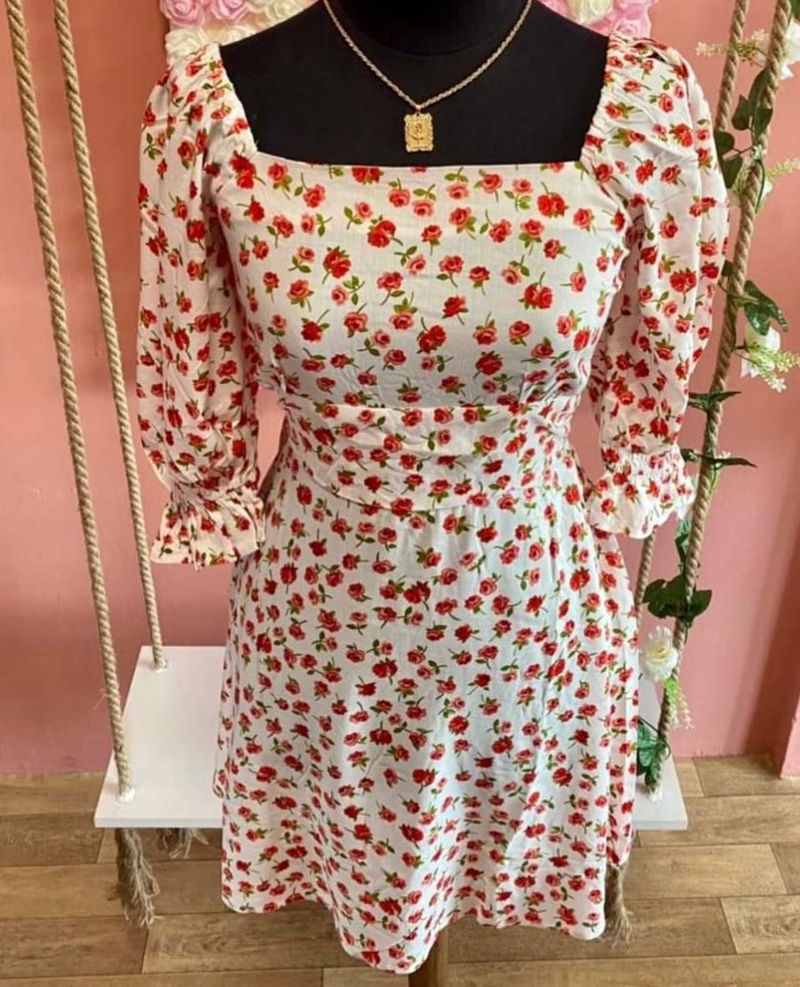 Floral Square Neck Short Dress