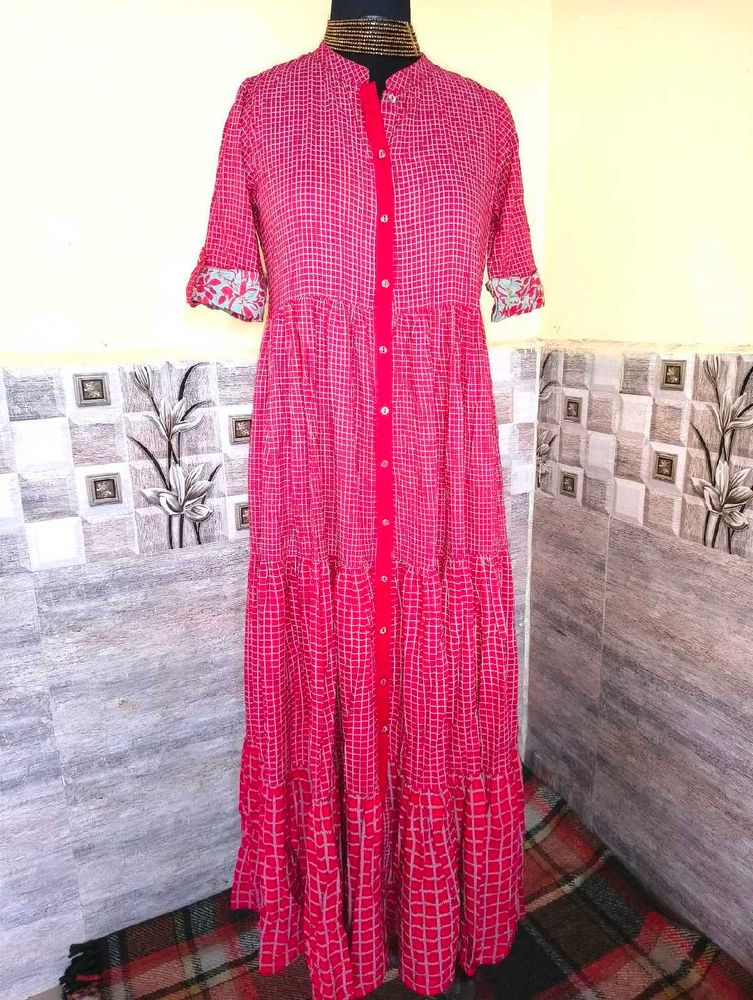 Elegant Pink Tiered Kurta