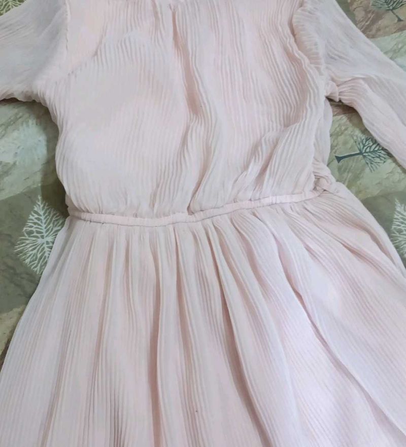 Chic Pleated Midi Dress