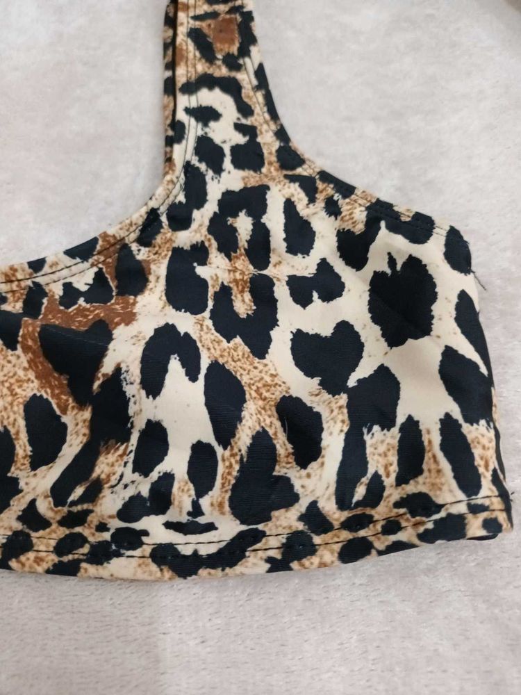 Missguided Leopard Print Bikini Top