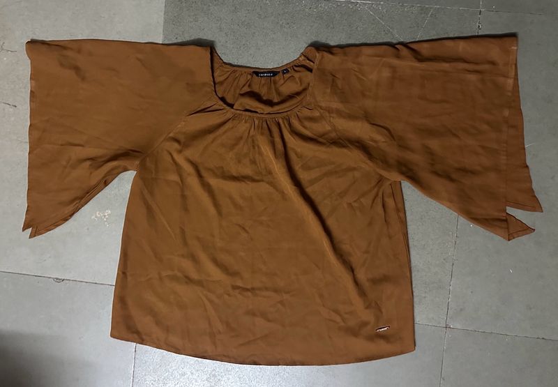Wardrobe Top