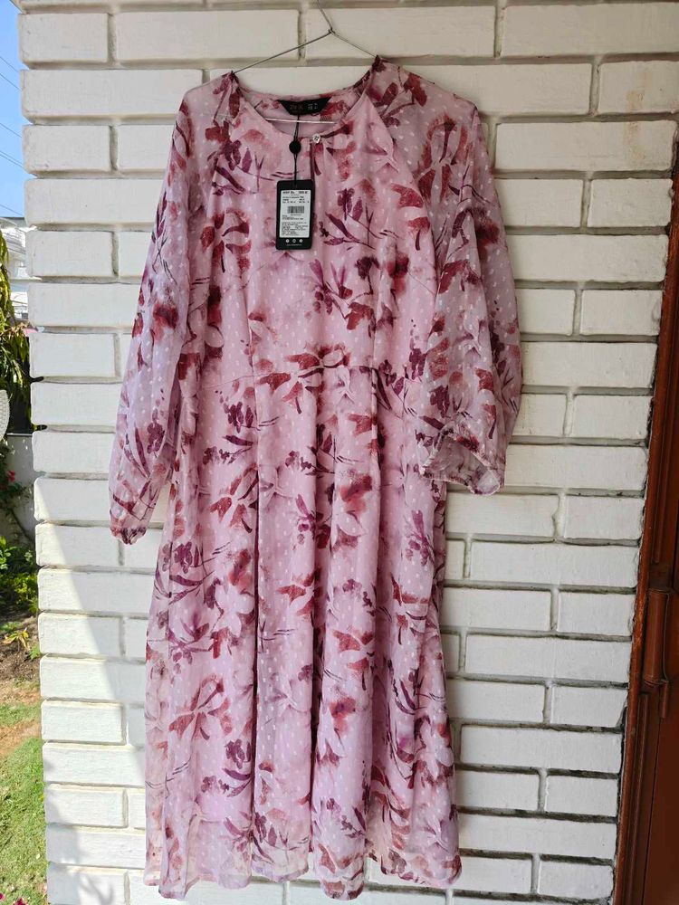 Elegant Pink Floral Midi Dress
