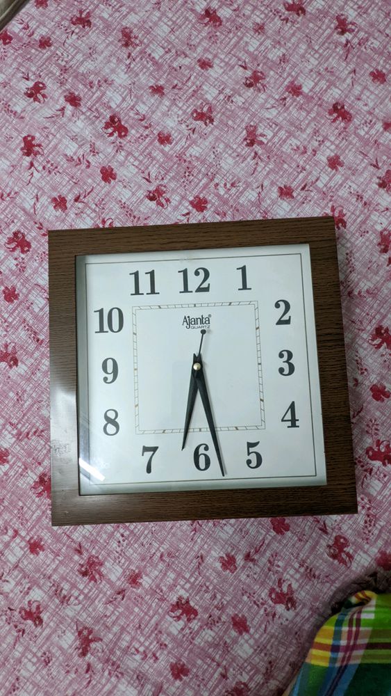 This clock is good as new
