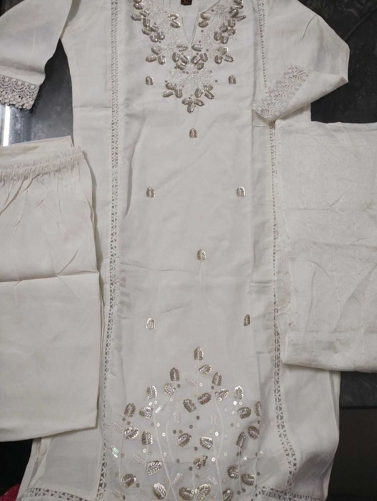 Elegant White Kurta Set