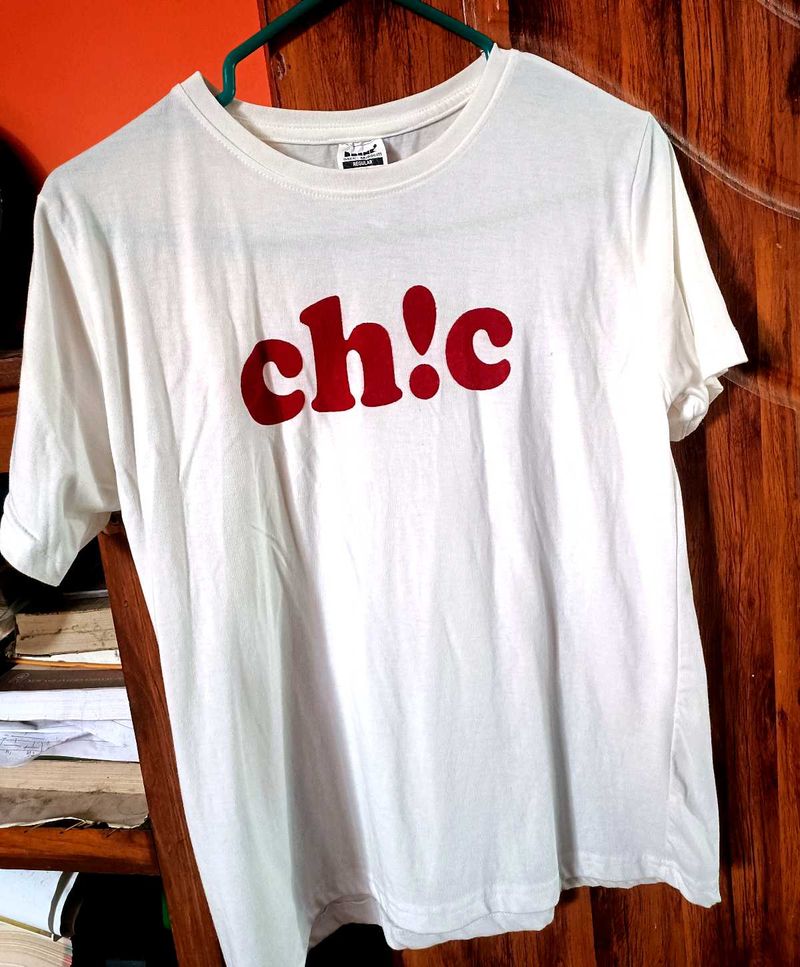 ❗SALE❗ "Chic" Unisex T-Shirt