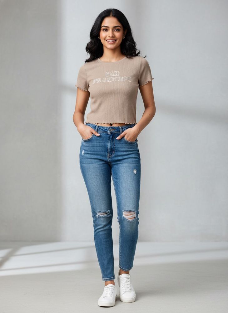 Ribbed Lettuce Trim Crop Top