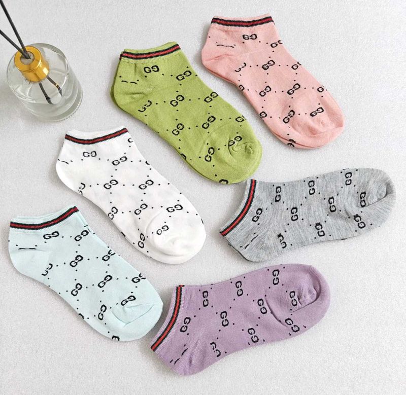 Chanel Gucci Armani Socks  10 Pair