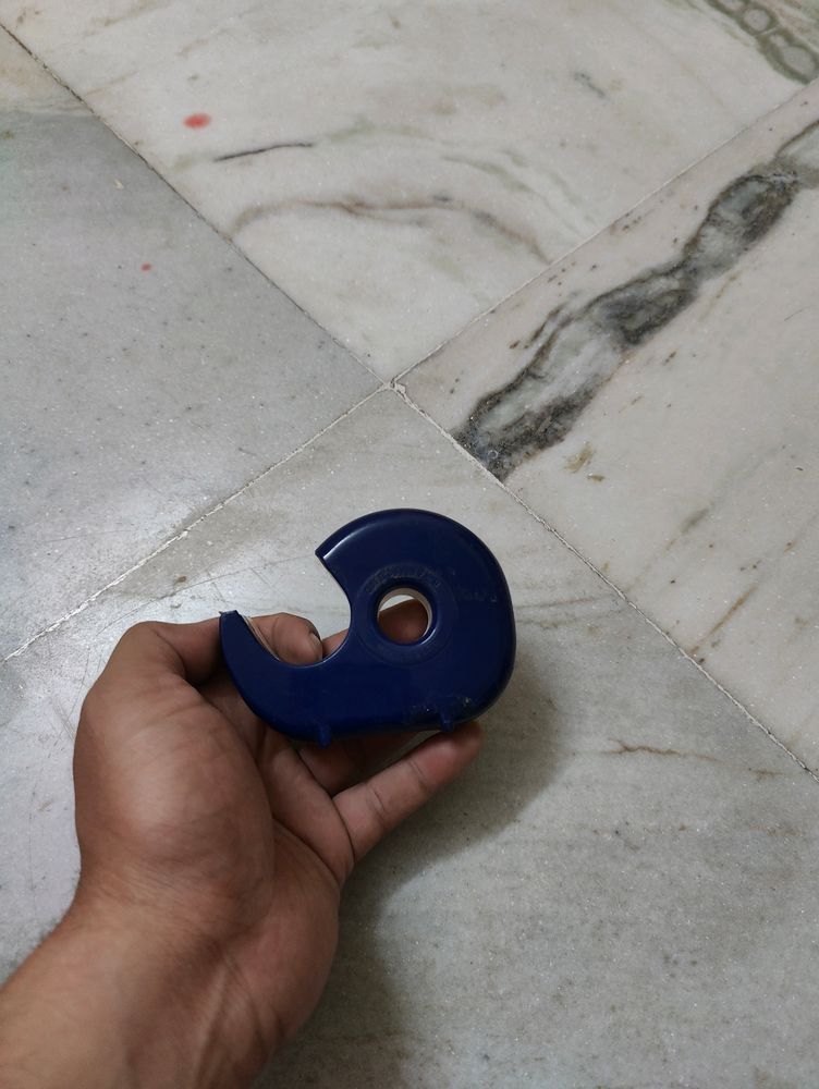 Cellotape Dispenser