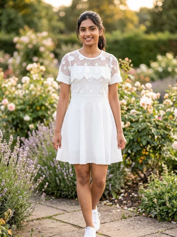 Elegant White Lace Dress