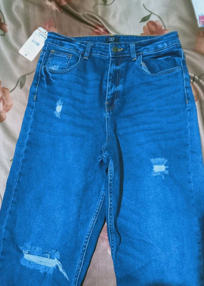 Stylish Ripped Blue Denim Jeans