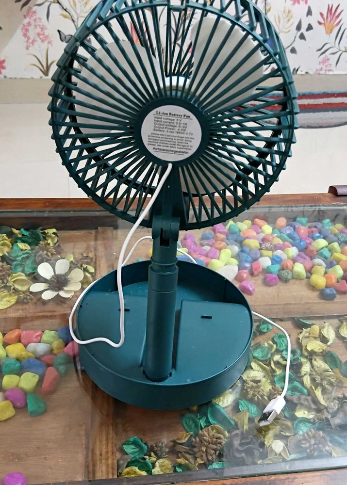 Portable USB Rechargeable Fan
