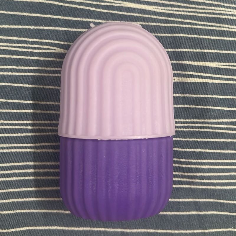 Face Ice Roller