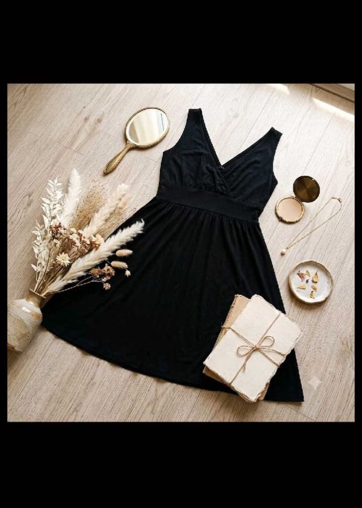 Chic Black Sleeveless  Dress