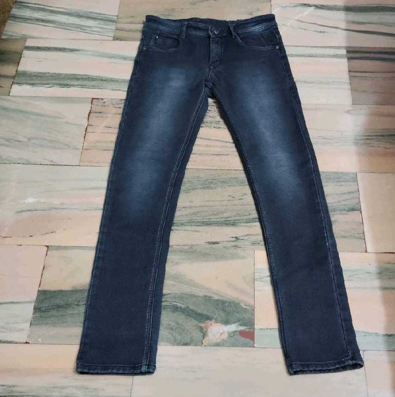 Stylish Dark Wash Slim Fit Jeans