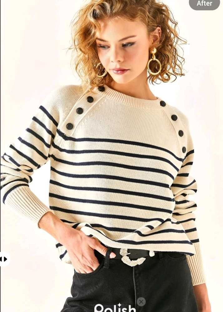 New With Tag Korean Trendy Stripped Pullover