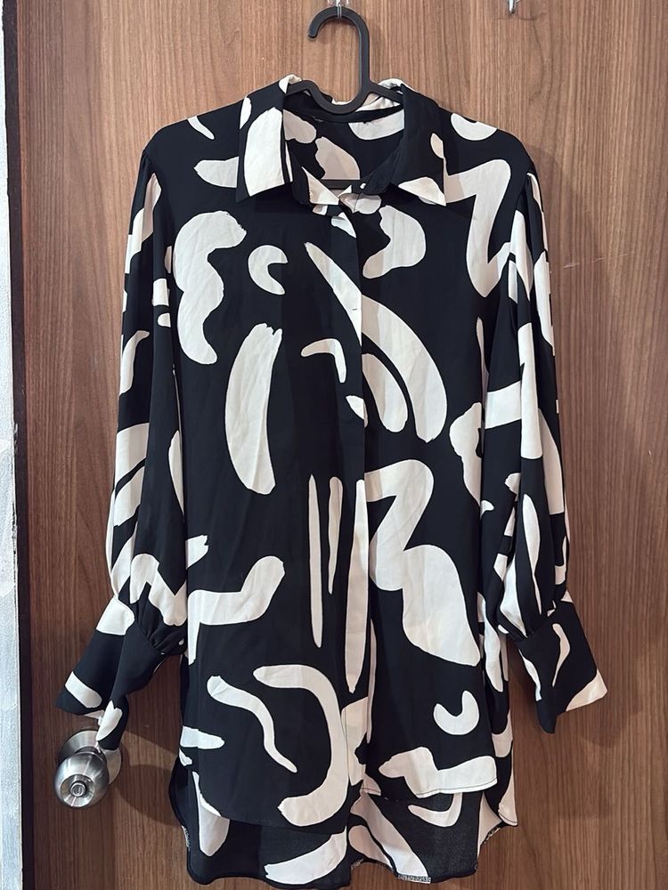 Abstract Print Button-Down Shirt