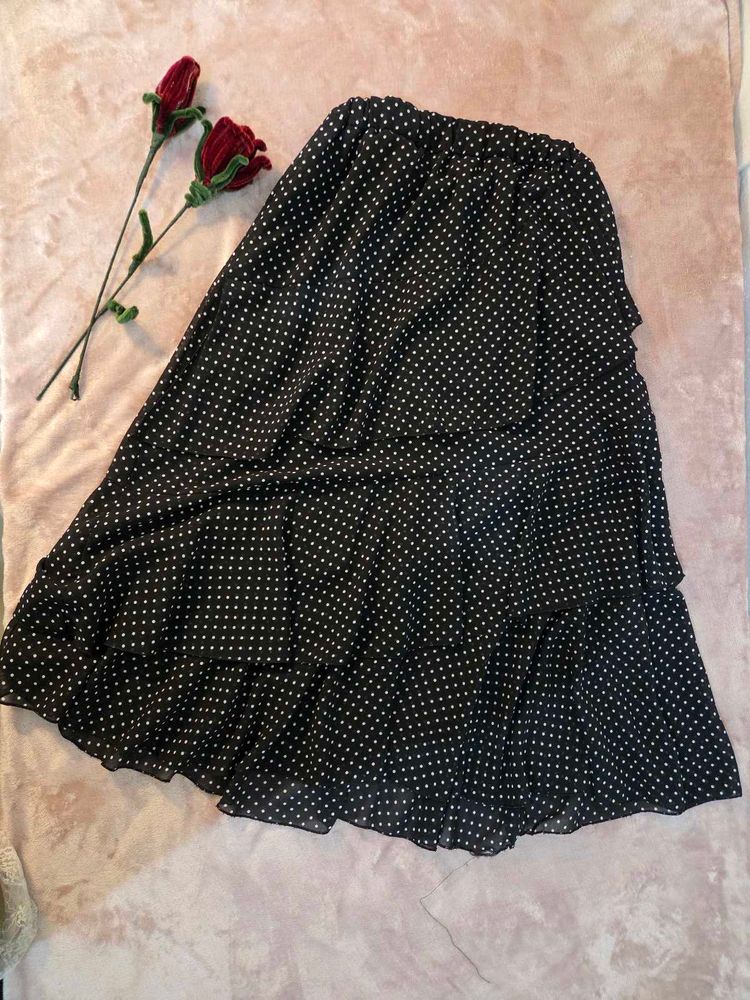 Chic Polka Dot Tiered Midi Skirt