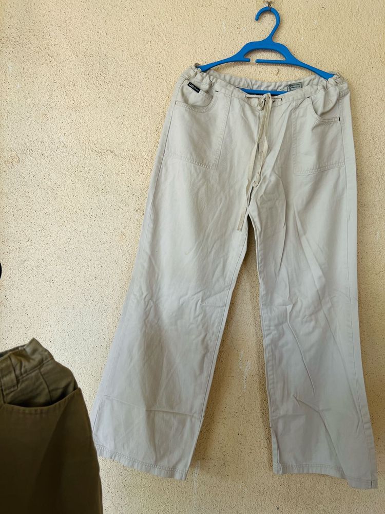 Comfortable Beige Cargo Pants
