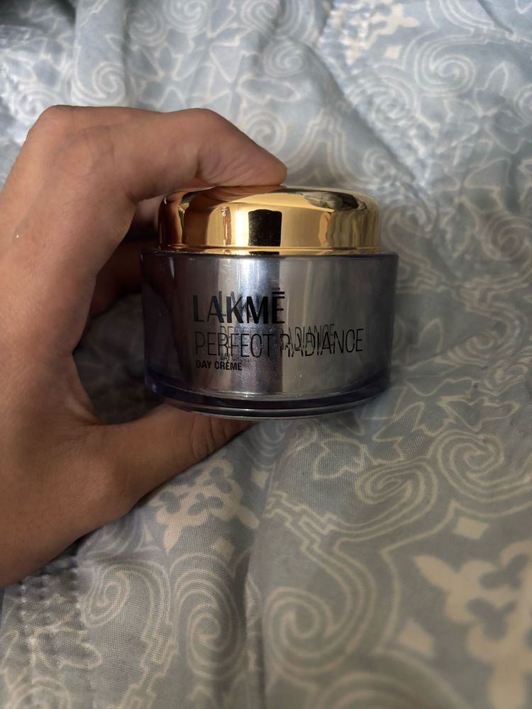 Lakme Perfect Radiance Day Creme