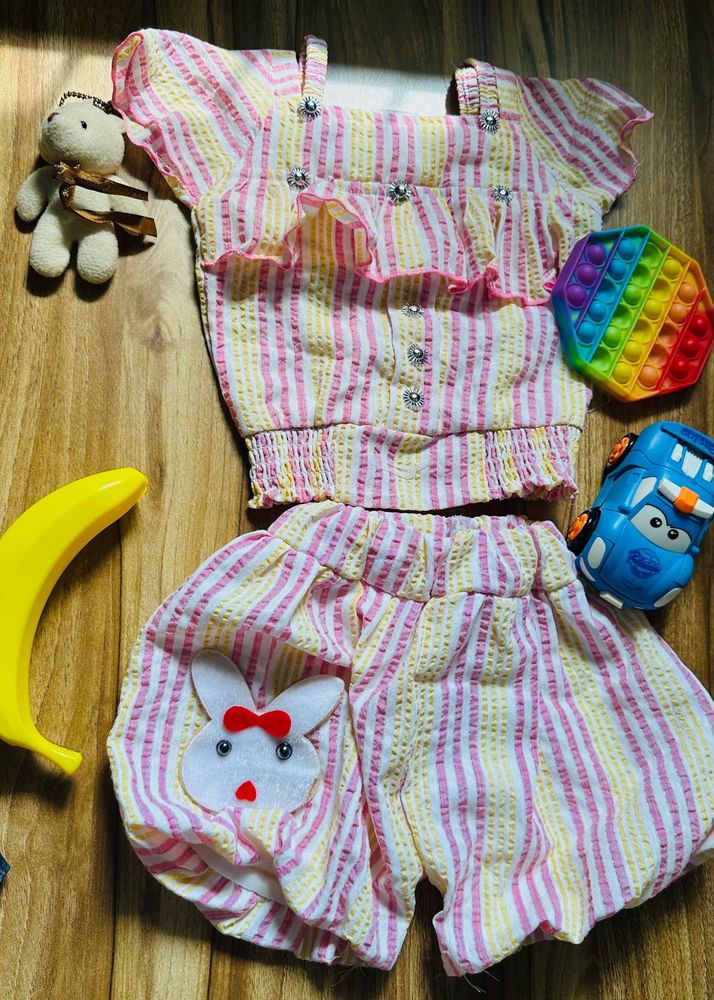 Cute Girls' Top &amp; Shorts Set