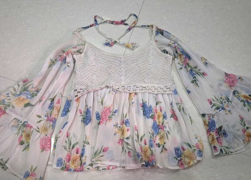 Floral Crochet Bodice Top with Flowy sleeves