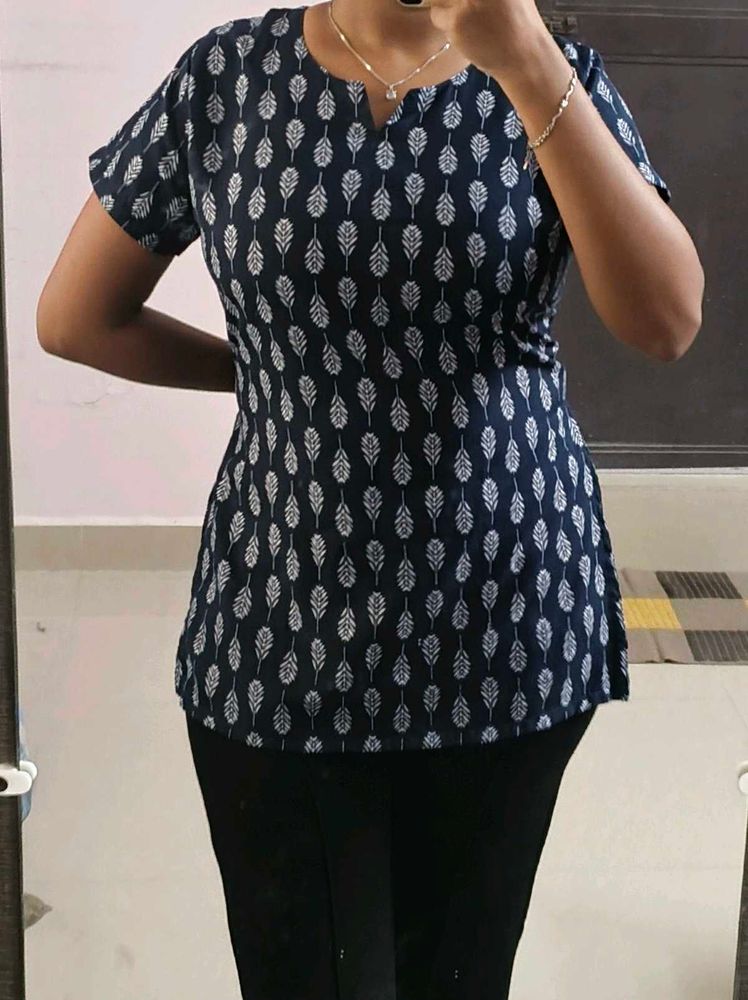 Stylish Navy Blue Printed Kurta