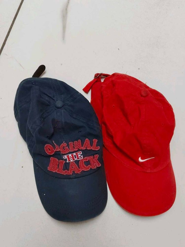 Vintage  2 Caps