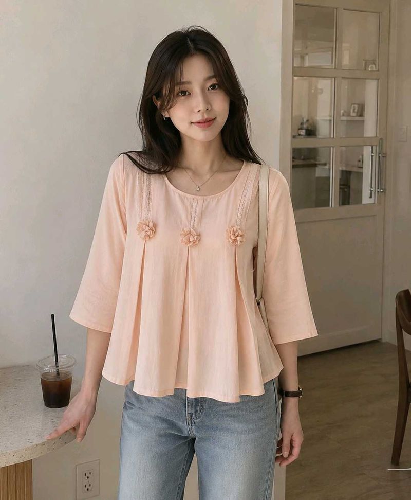 🌸Elegant Peach Blossom Pleated Crop Top🌸 ✨