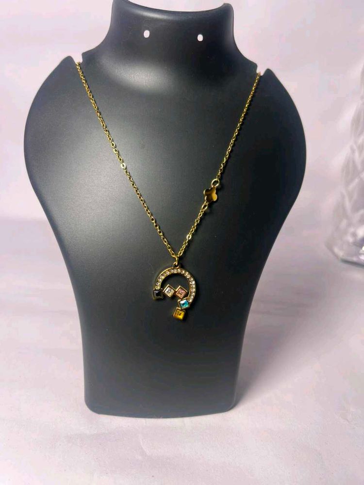 Dainty Rainbow Charm Necklace🌺