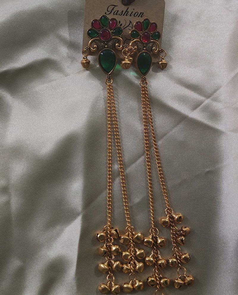 Vintage Gold Tone Floral Ghungroo Kashmiri Earring