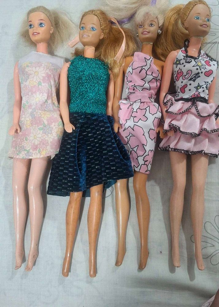 Set of 4 Fashion Dolls