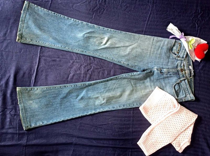 Light Wash Low waist Bootcut  Denim Jeans