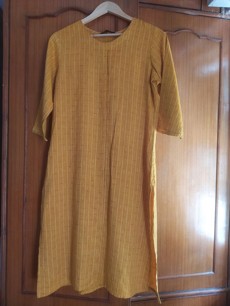 Self Weaved Mustard Kurti