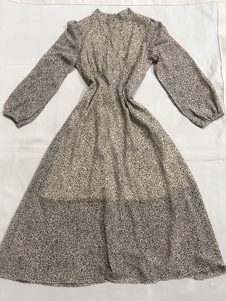 Elegant Sheer Leopard Print Midi Dress