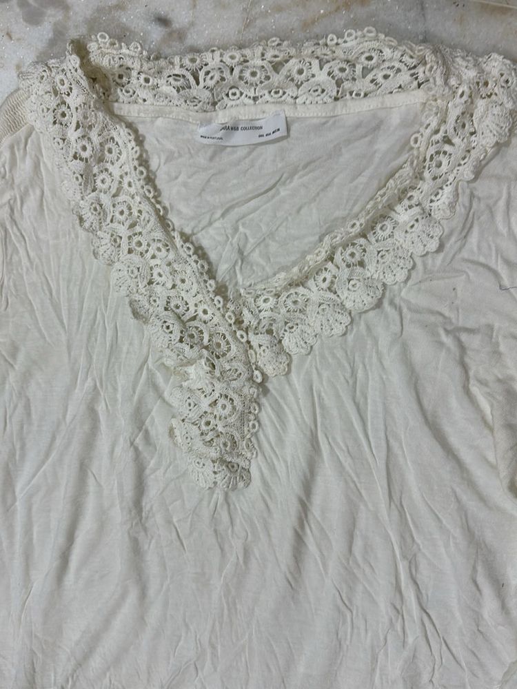 Ladies Simply Beautiful Off White Zara Dress