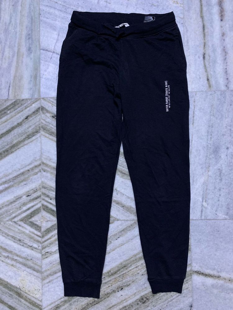 H&amp;M Comfortable Black Jogger Pants
