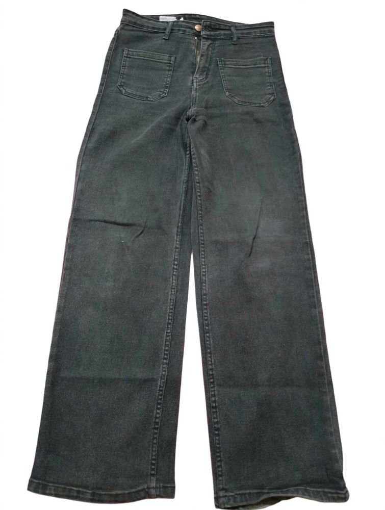 High-Waisted Wide-Leg Denim Jeans