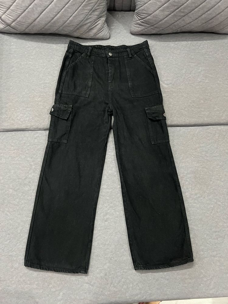 Black Wide Leg Cargo Jeans
