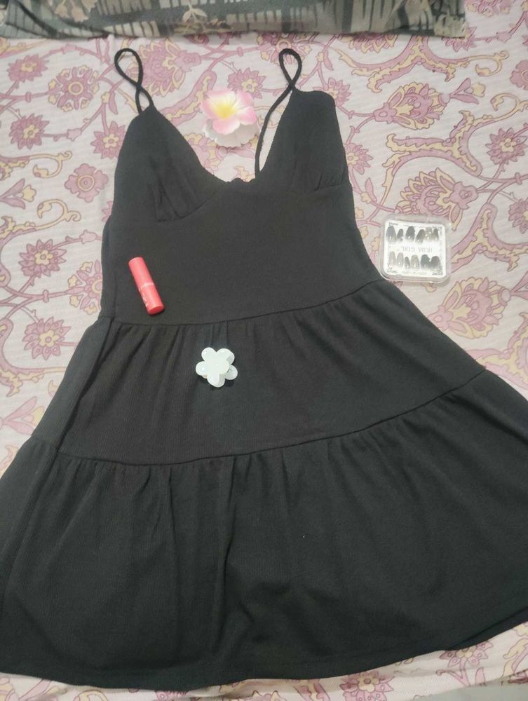 black dress