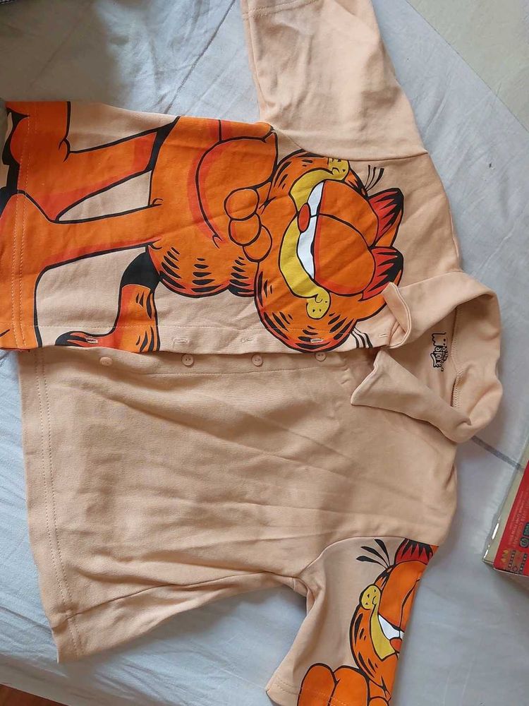 Souled Store Funky Tshirt