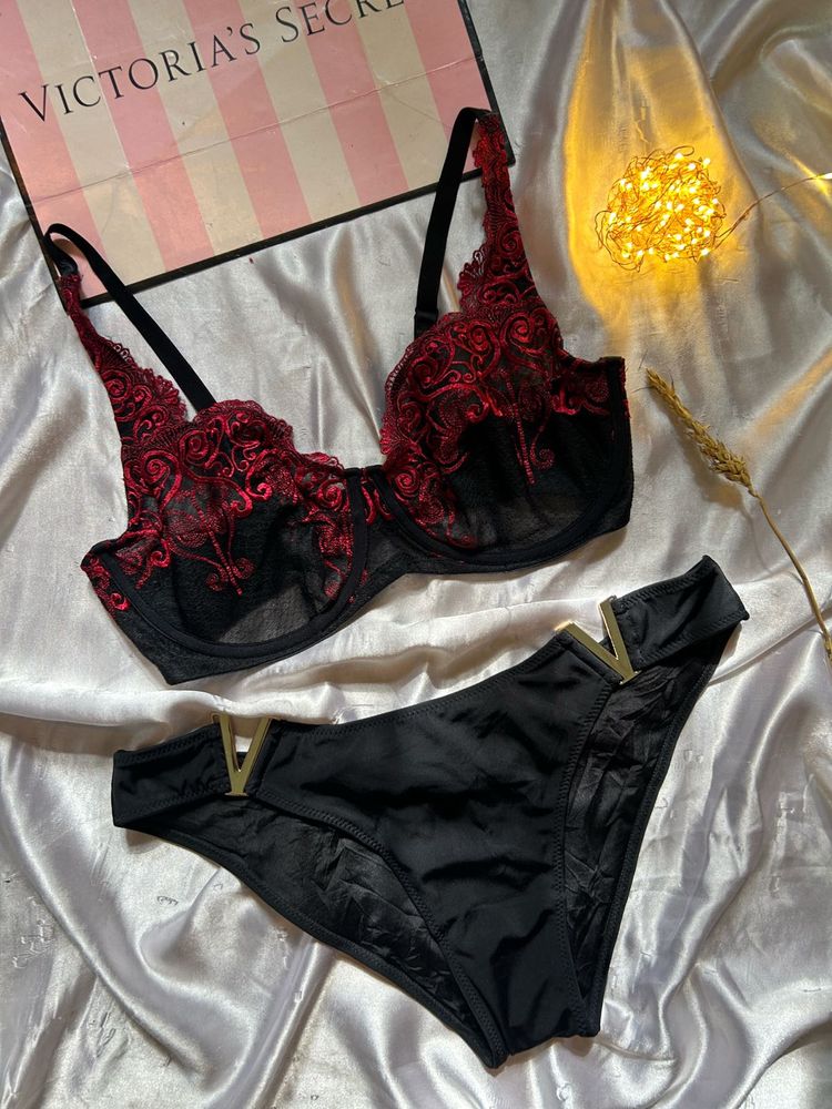 Victoria's Secret Bra &amp; Panty Set